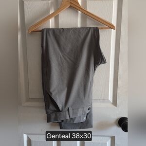 Genteal Trailhead Gray Pants 38x30 (NWOT)
